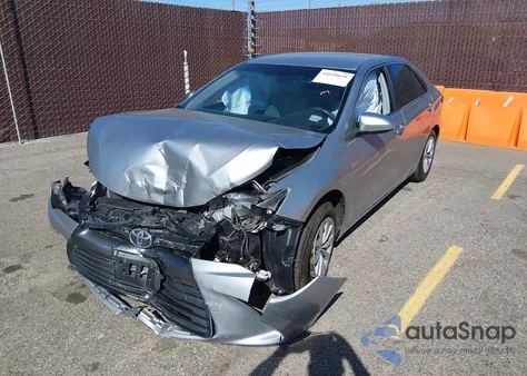 2015 Toyota Camry Le из США, поврежденный, VIN 4T4BF1FK6FR500186